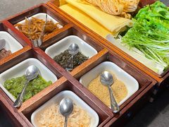-五谷丰登农家院·地道胶东菜·海鲜烧烤(威海店)