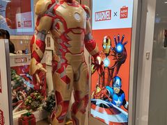 -名创优品(北京新中关购物中心地铁层店)