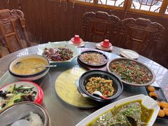 -三大钵江湖菜(空港店)