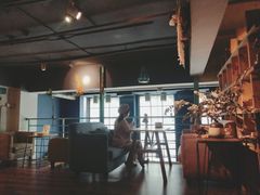 -84那年咖啡馆(李沧万达店)