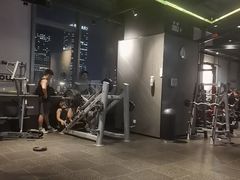 -帝豪斯健身俱乐部(市府恒隆广场店)