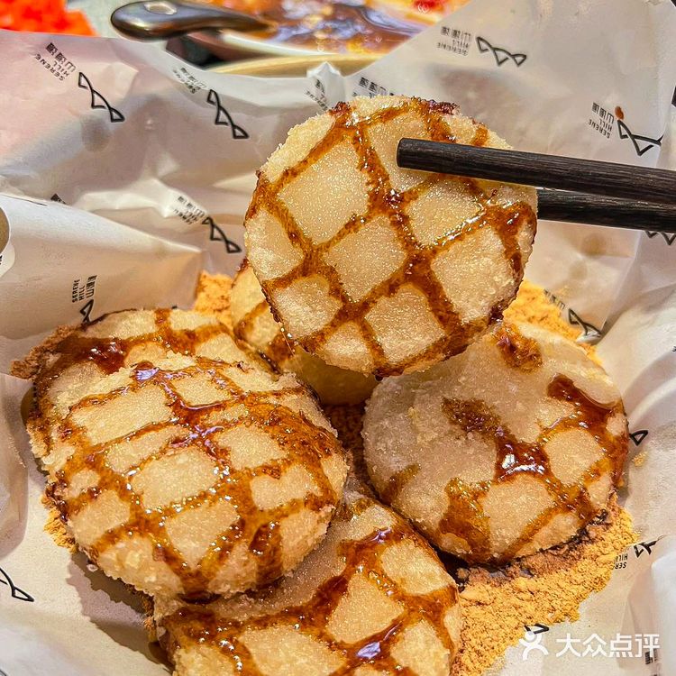 最近在德基广场逛街的时候发现了一家很特别的火锅店