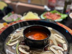 -三江两海老火锅(北京首店)
