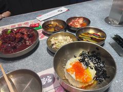 -草家酱蟹炭火烤肉店(珲春南路二店)