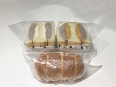 -沁屋面包店(人民东路店)