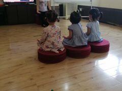 -童学馆·诗书礼乐少儿国学(青年路店)