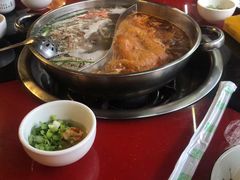 -老石黑山羊毛驴肉火锅(金凯广场店)