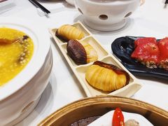 榴莲千丝酥-稻香酒家·34年老字号·港式粤菜(汉街店)