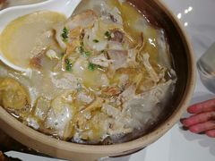 -琥珀老六龙虾(四里河店)