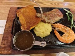 -豪客来牛排(成都锦江大融城店)