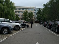 -北京积水潭医院-停车场