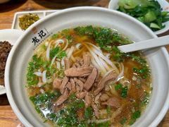 -湘人龙记老长沙米粉(鸟巢店)