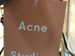 -Acne Studios(芮欧百货店)