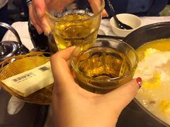 -鲜入围煮花胶鸡海鲜火锅