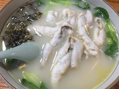-明呈黄鱼面馆(斜土路店)