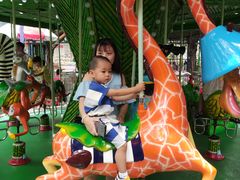 -顺德大良半月城游乐场