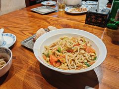 -老天桥酱肉烧饼夹肘子(天桥店)