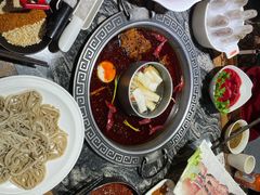 -晓宇重庆火锅(大唐不夜城店)