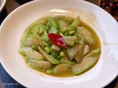 -吴越荣记苏州菜·松鼠桂鱼100%活鱼现做(斜塘老街店)
