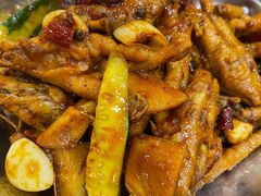 -江城燕子大排档(江汉路步行街店)