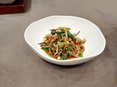 -香山湖家家宴(中山陵店)