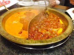 -小天鹅火锅·一线江景洪鼎旗舰店(洪崖洞店)