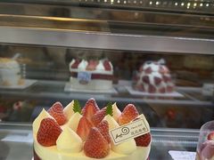 -花花卷卷·鲜食蛋糕(静安久光百货店)