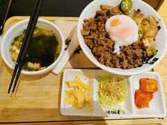 -熊吞·大碗丼烧肉饭(西市场嘉华店)