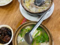 -亮亮小吃砂锅坛肉