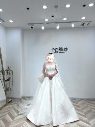 点击看大图 -予白婚纱礼服馆
