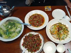 -宣威山野人家·云南菜·菌火锅(金碧店)