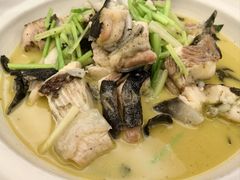 -饭怕鱼·黄焖鲟龙鱼(湖大店)