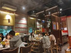 -牛村来人潮汕牛肉火锅(西单店)