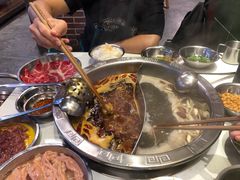 -憨铁匠老火锅(龙岗万科里店)