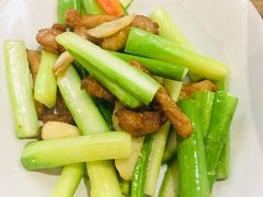 -潮粥荟·潮汕砂锅粥(朝阳大悦城店)