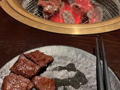 -山川小町·极番烧肉(新地假日广场店)