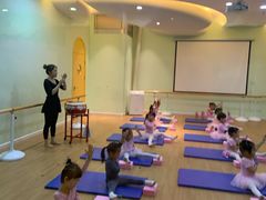 -天津瑞宇康培训学校(爱琴海购物公园店)