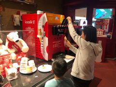 -东方明珠·可口可乐欢乐餐厅