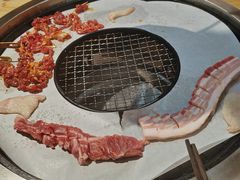 -郭左左围炉烤涮·鲜牛肉自助(梅溪新天地店)