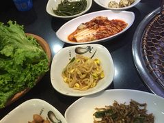 -牛信亭韩国料理·炭火烤肉(紫藤路店)