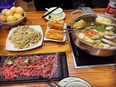 -牛小隆牛肉面馆(四牌楼店)