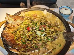 -鸣记脆皮烤鱼·海鲜烤鱼(三八广场店)