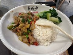 黄瓜皮炒肉盖饭-易裕和·长沙米粉(竹塘西路店)