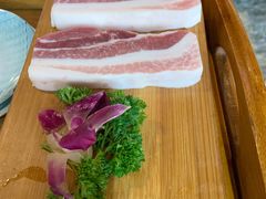 -唯成•韩国炭火烤肉 유성고기