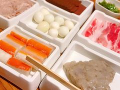 -海底捞火锅(银泰中心店)