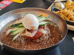 -许哥东北烧烤·铁丳烤串·宫后夹肉(繁花中心店)