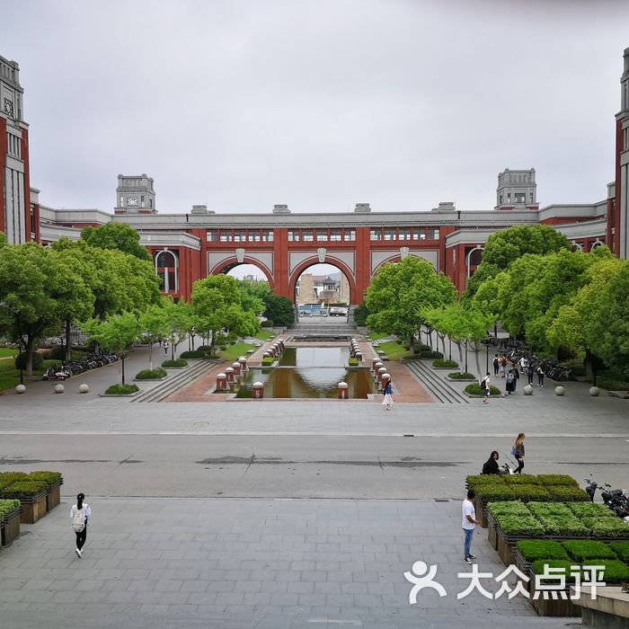 華東政法大學(松江校區)-東門圖片-北京大學-大眾點評網