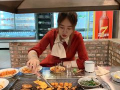 -马路牙子烧烤音乐酒馆(望京店)