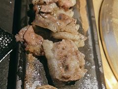 -铭牛烧肉·和牛海鲜自助(高新月牙湖店)