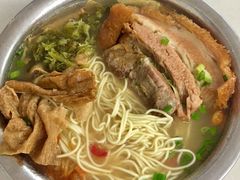 -肥佬良扣肉粉面店(梧州总店)